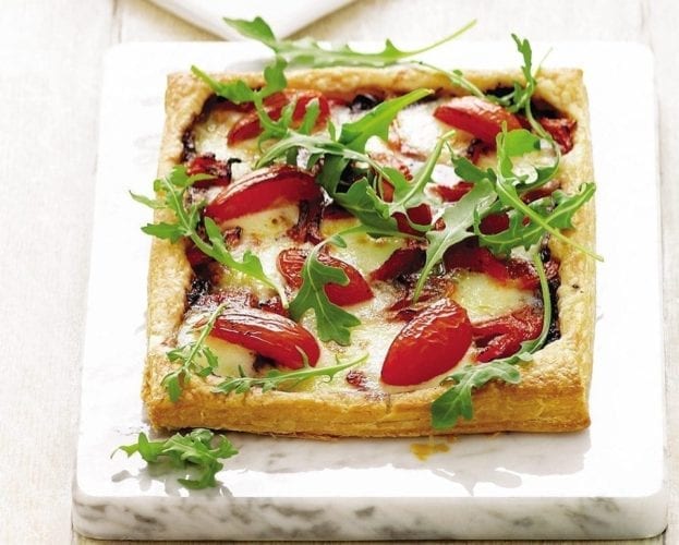 Heritage tomato, cheese and chutney tart