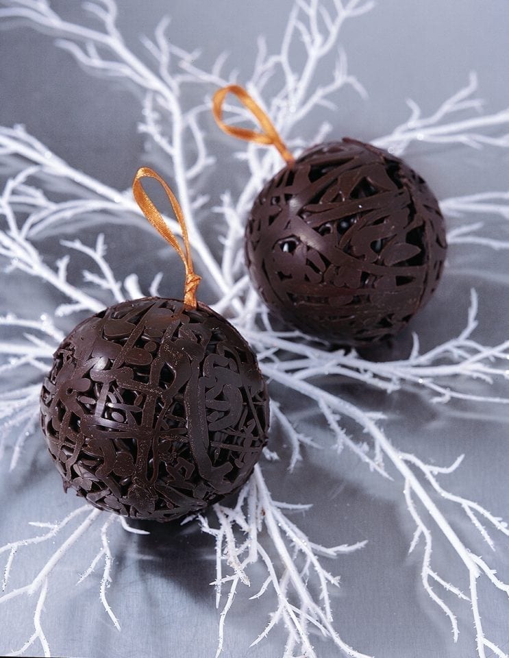 Chocolate baubles