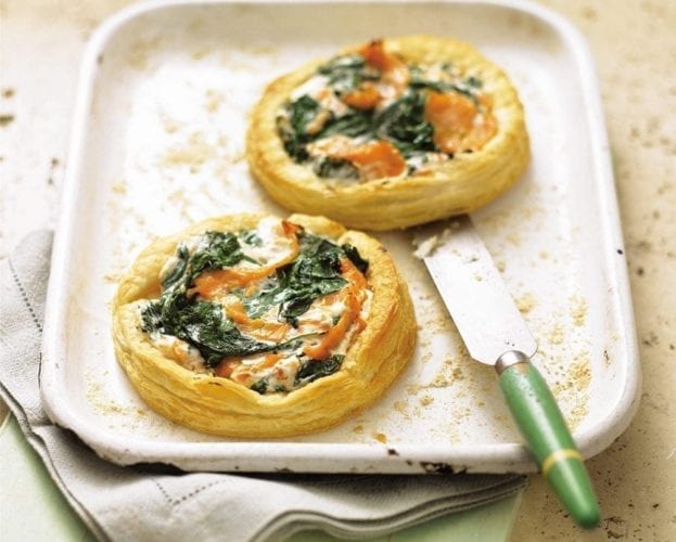 Cheat’s salmon and cream cheese tarts
