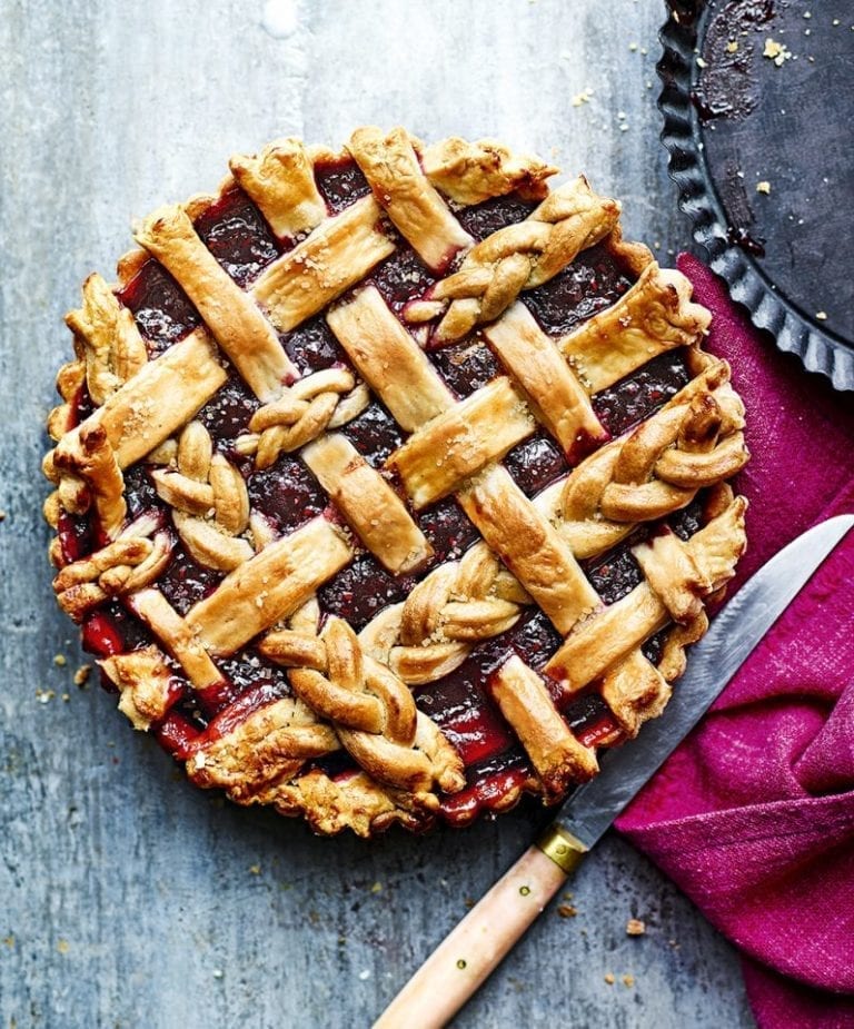 Berry lattice tart video recipe