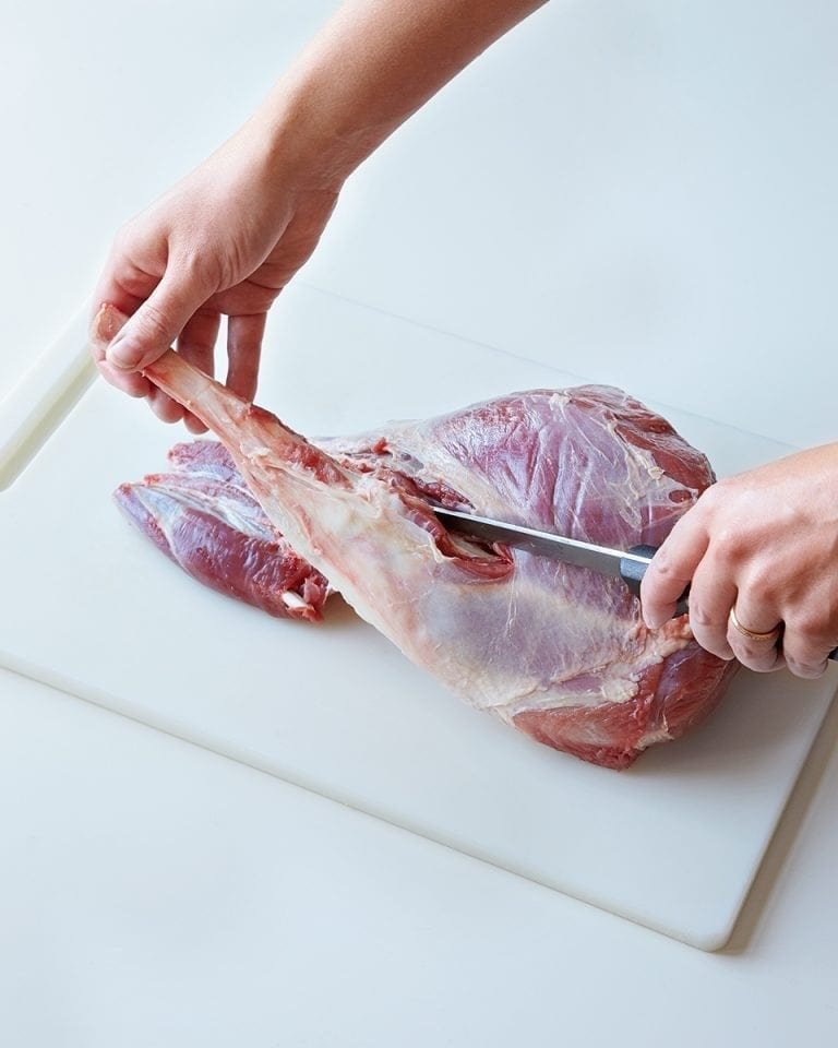 How to butterfly a leg of lamb for the barbecue