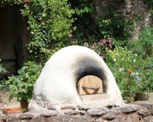 How to build a cob pizza oven