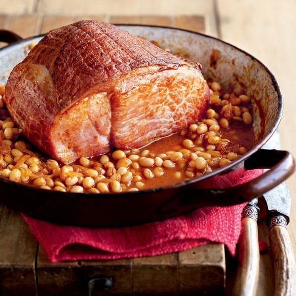 Braised gammon and quick Boston beans