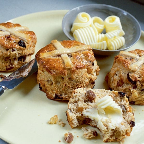 Hot cross scones