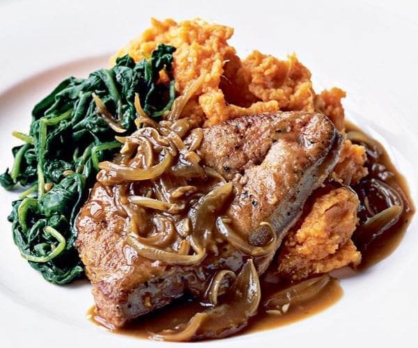 Peppered liver with a sweet potato mash