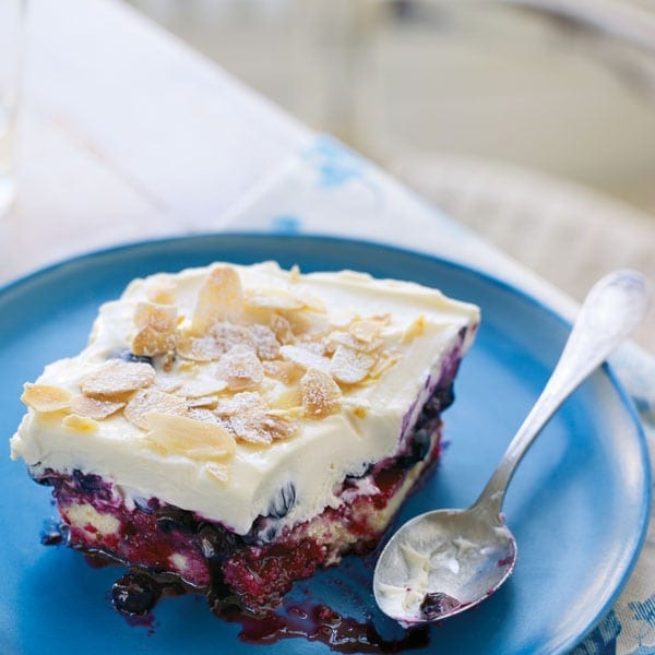 Blueberry sponge slice