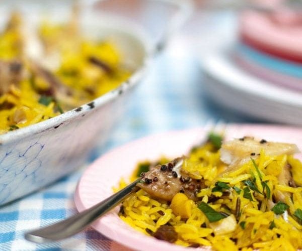 Rice salad with pomegranate molasses