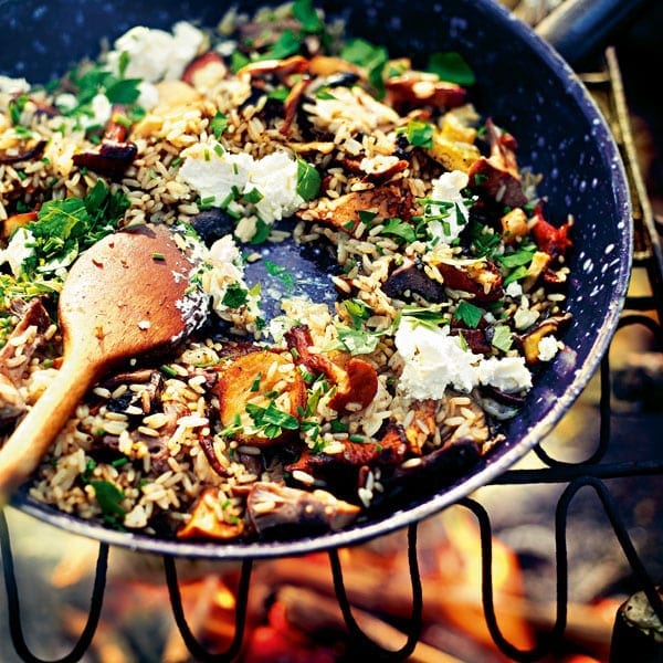 Wild mushroom and garlic rice