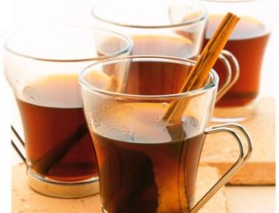 Hot rum punch