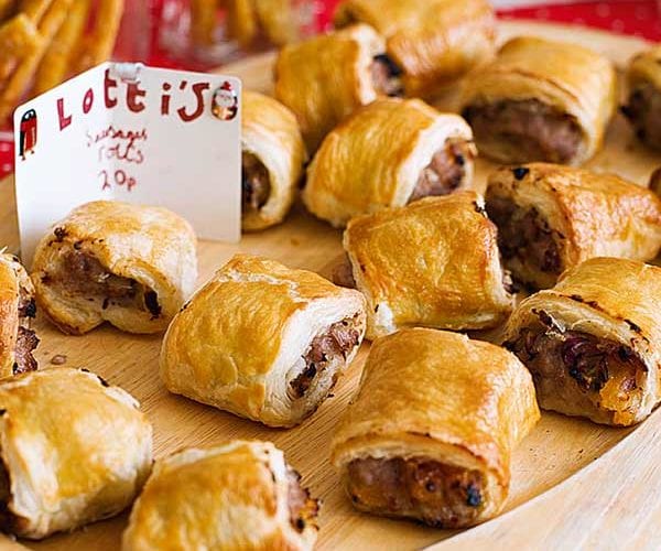 classic sausage rolls