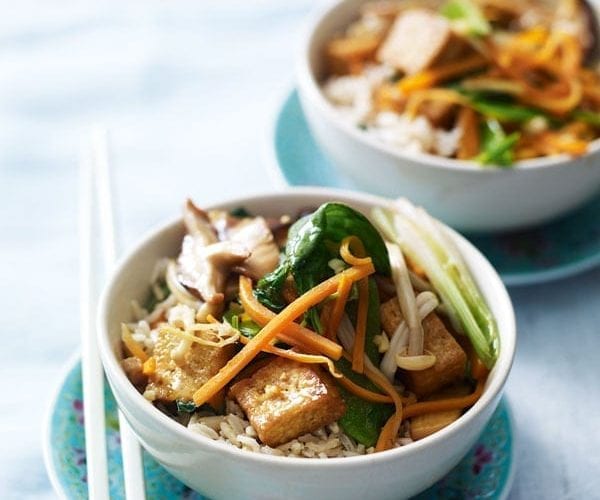Stir-fried tofu with vegetables