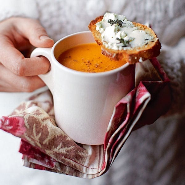 Squash and cumin soup with cheesy toasts