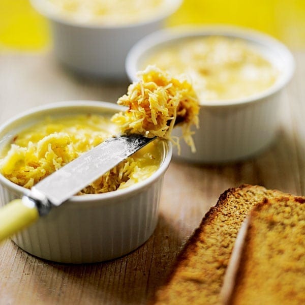 Spiced potted crab