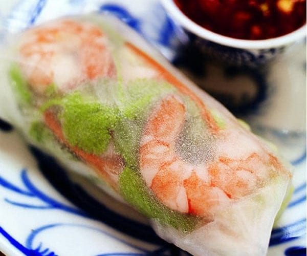 Vietnamese prawn baked tomatoes (Chạo tôm)
