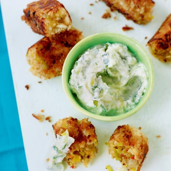 Crispy croquettes with a cooling cucumber dip