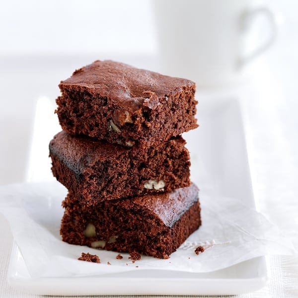 Gluten-free nutty chocolate traybake