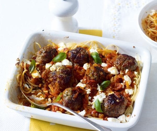 Baked American-style meatballs in smoky tomato sauce