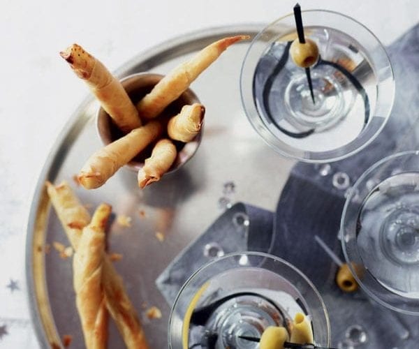 Cheesy filo fingers