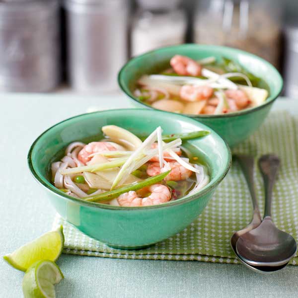 Tom yum prawn noodles