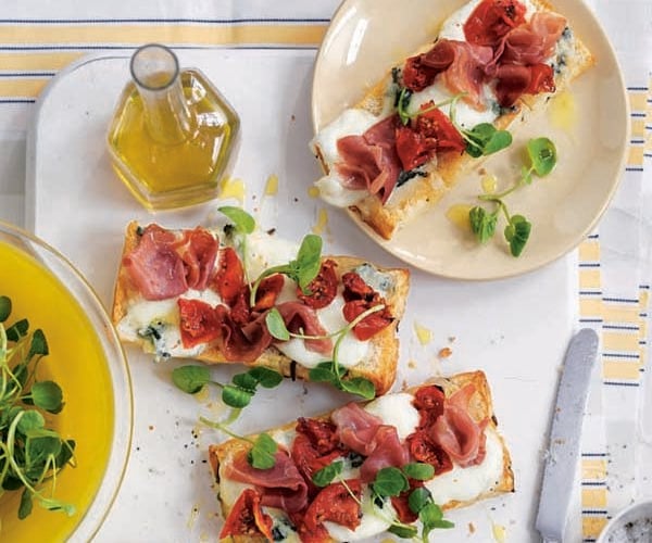 Garlic focaccia