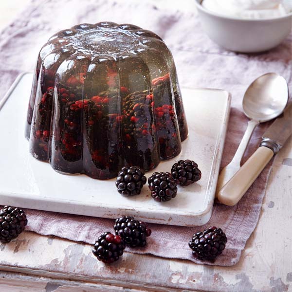 Apple and blackberry jelly