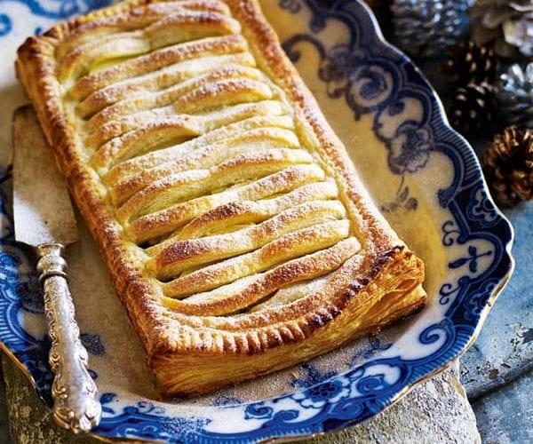 Mince pie apple crumble