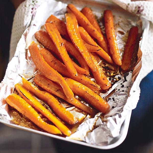 Roasted carrots with apple balsamic vinegar