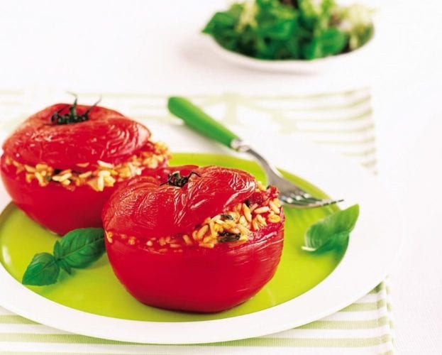 Stuffed cabbage rolls with tomato sauce