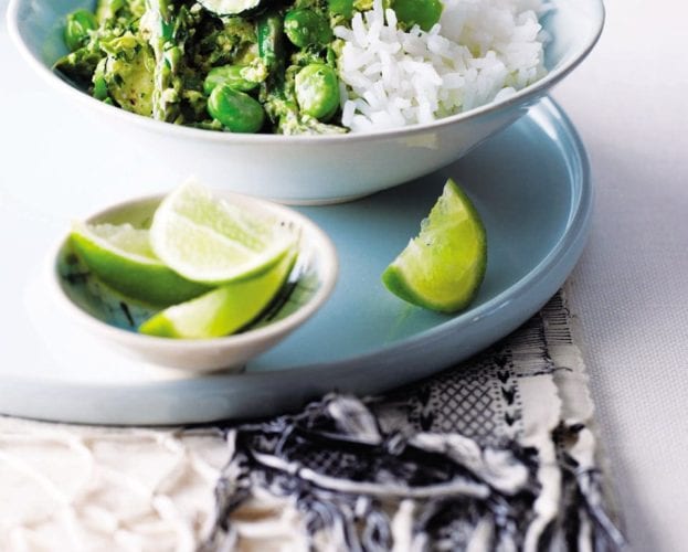 Thai green beef and veg curry