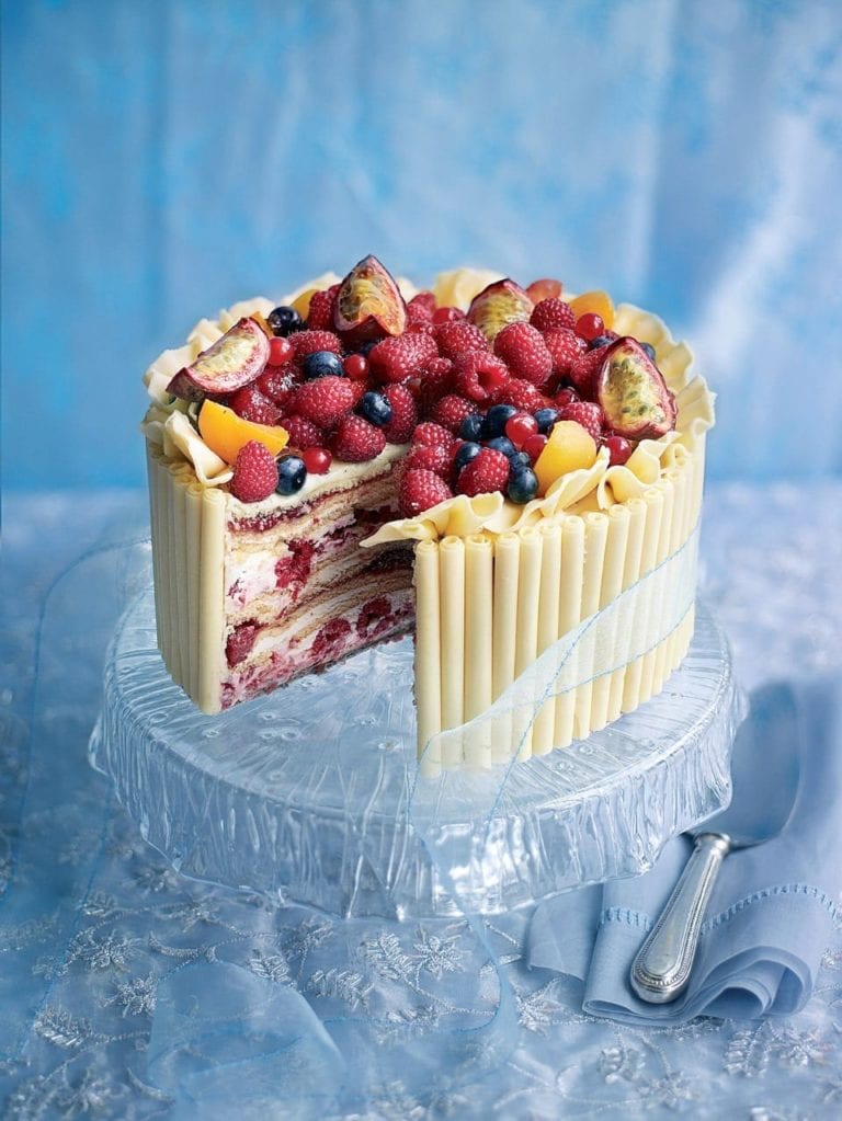 The best Raspberry Snack Cake - Taryn's Tasting Table