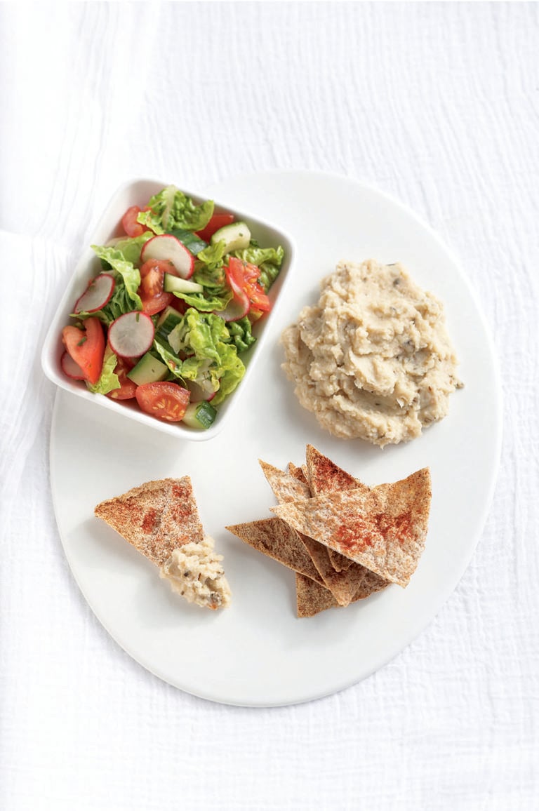 Cumin and butter bean houmous with paprika pitta crisps