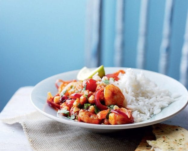 Spicy prawn and chickpea curry