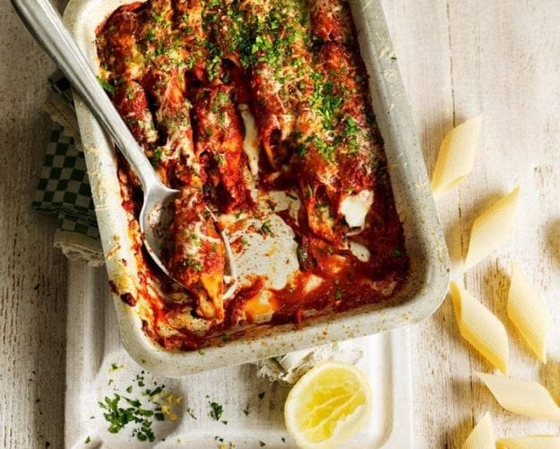 Pancetta and taleggio pennoni