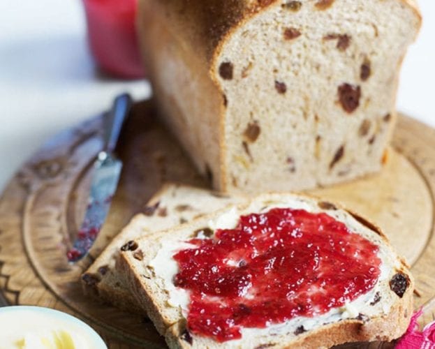 cinnamon and raisin fruit loaf