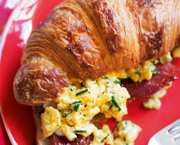 ‘Carbonara’ scrambled eggs