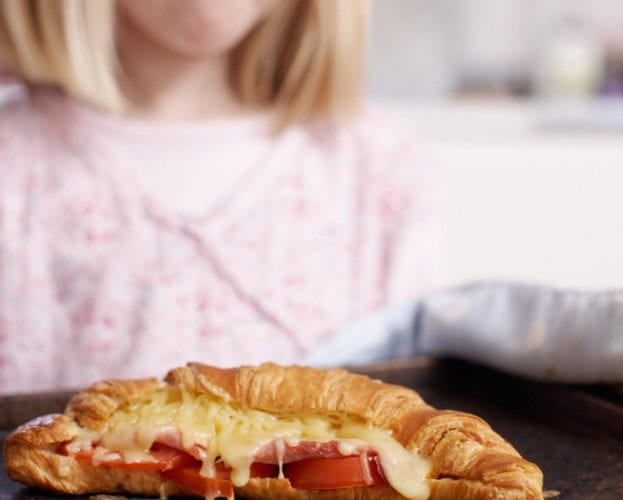Tomato, sausage and emmental croissants