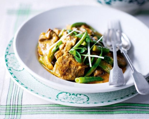 Lamb and beetroot yogurt curry