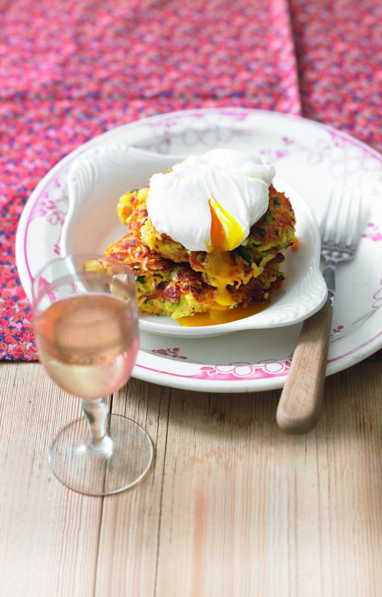 Vegetable fritters with poached eggs