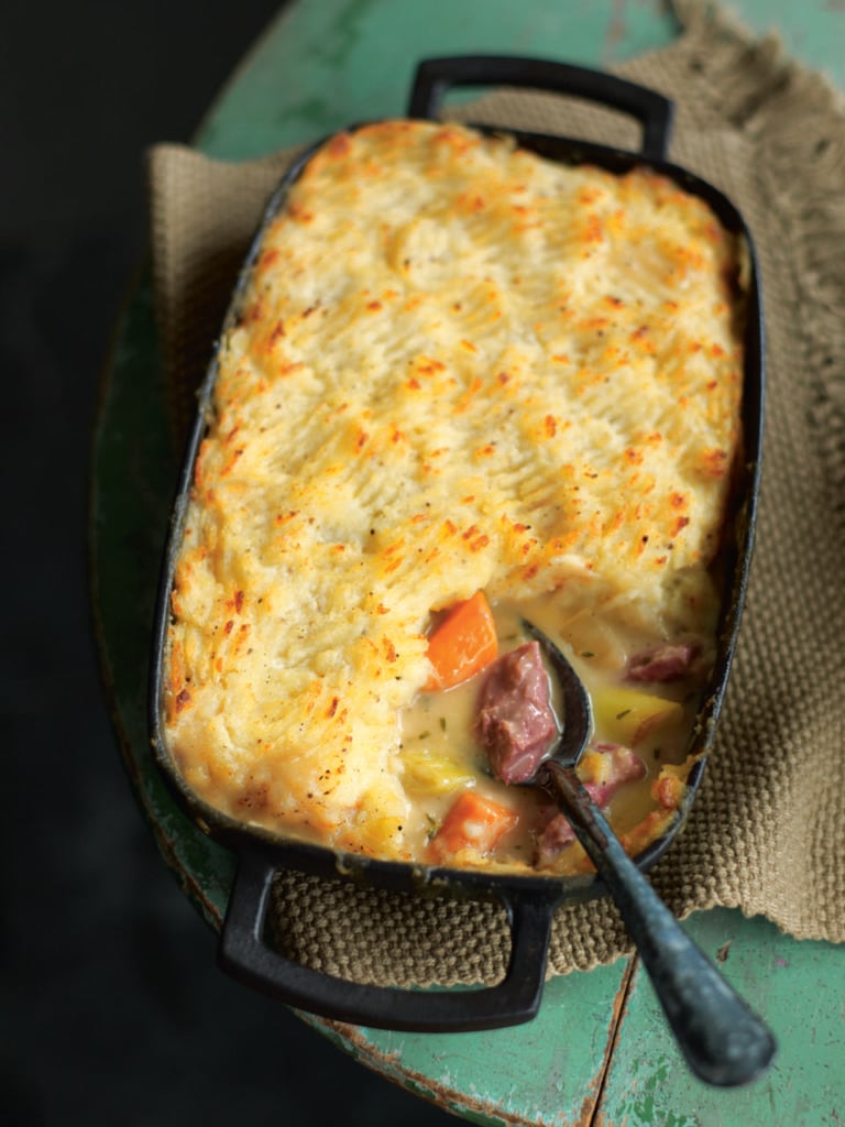 Mustard mash-topped ham and leek pie