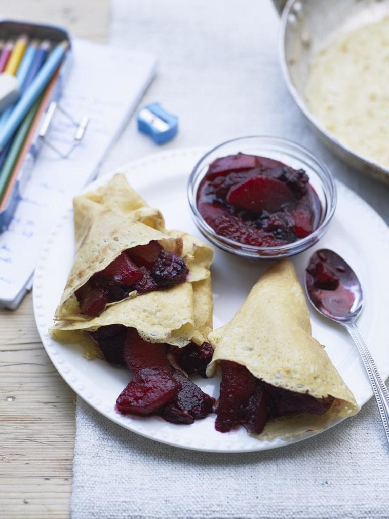 Blackberry and apple crêpes