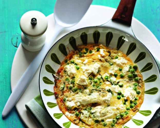 Fourtalia (Greek omelette with sausages, potatoes and mint)