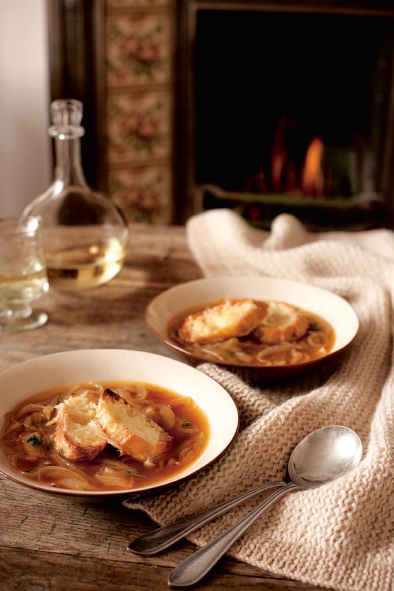 French onion soup with Gruyère toasts