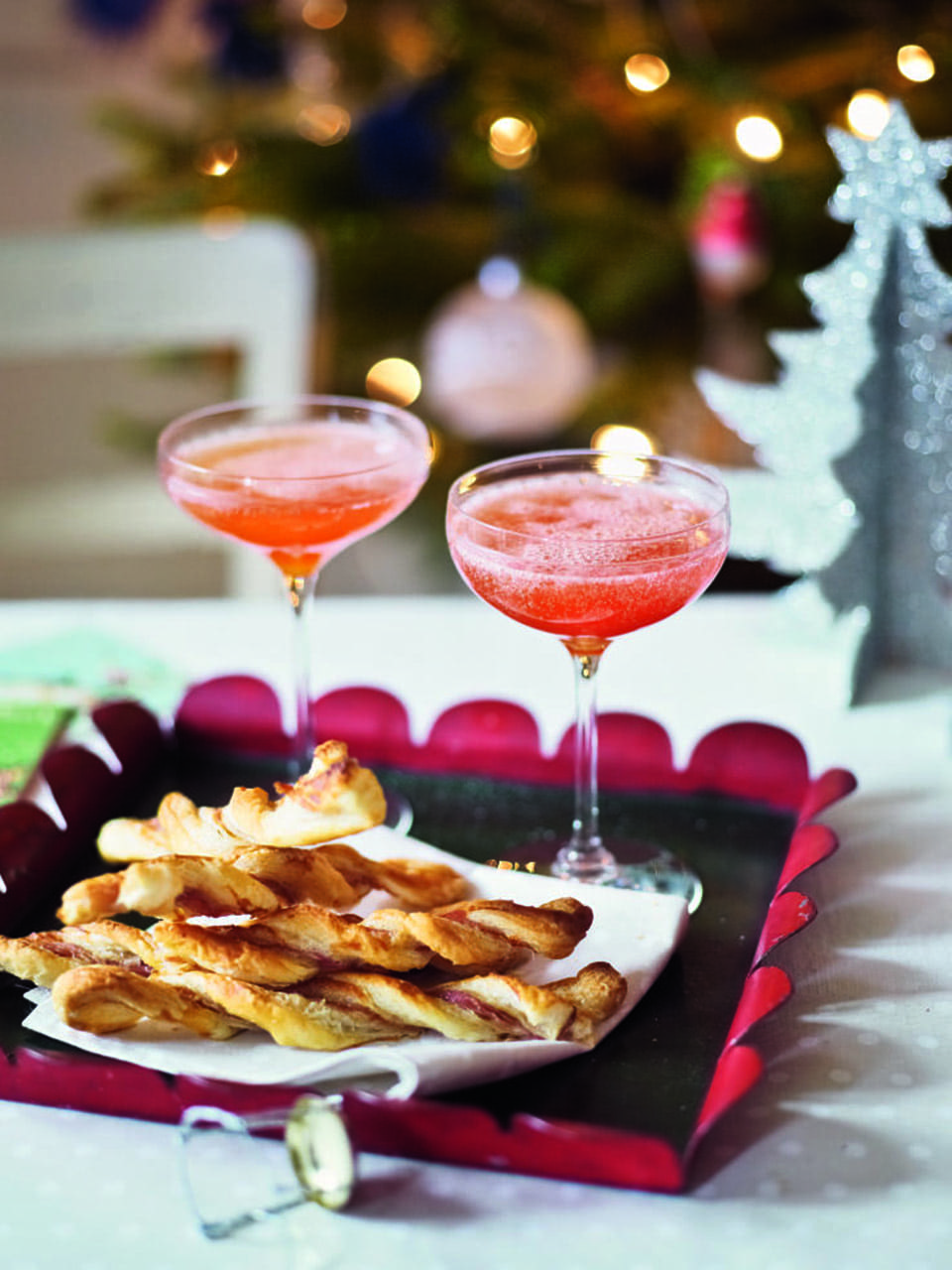 Clementine cocktail recipe | delicious. magazine