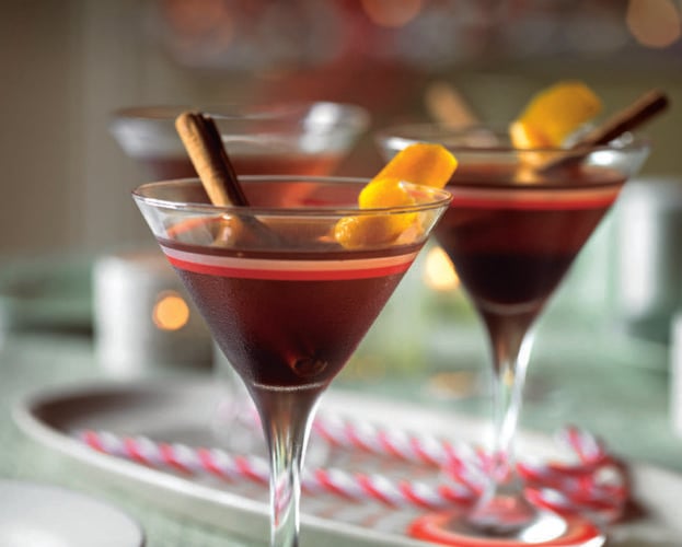 Gingerbread Manhattan cocktail