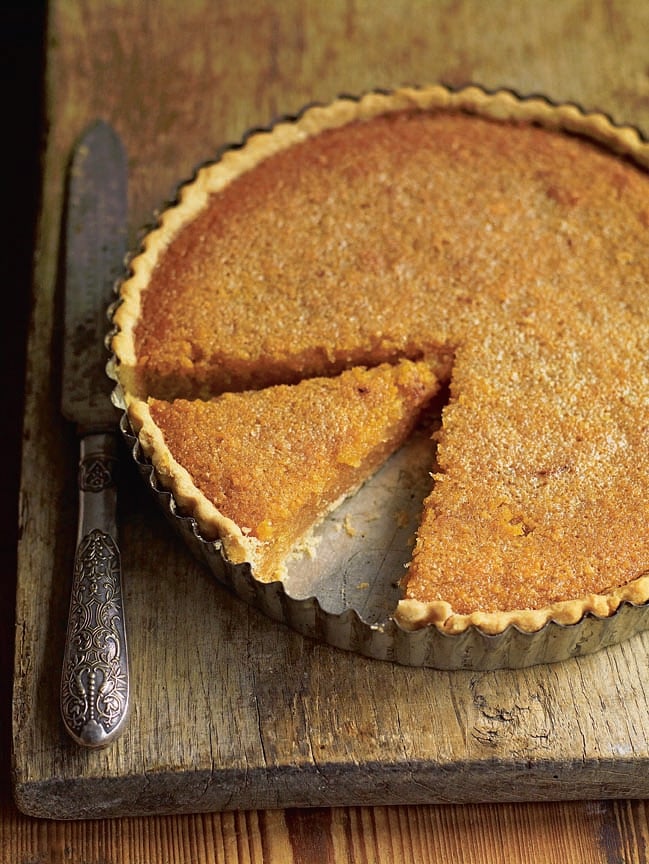 Classic treacle tart