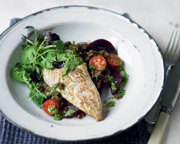 Pan-fried mackerel with pesto, beetroot and lentils