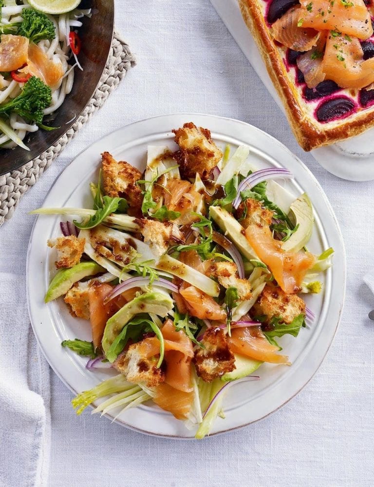 Fennel and smoked salmon salad with sourdough croutons