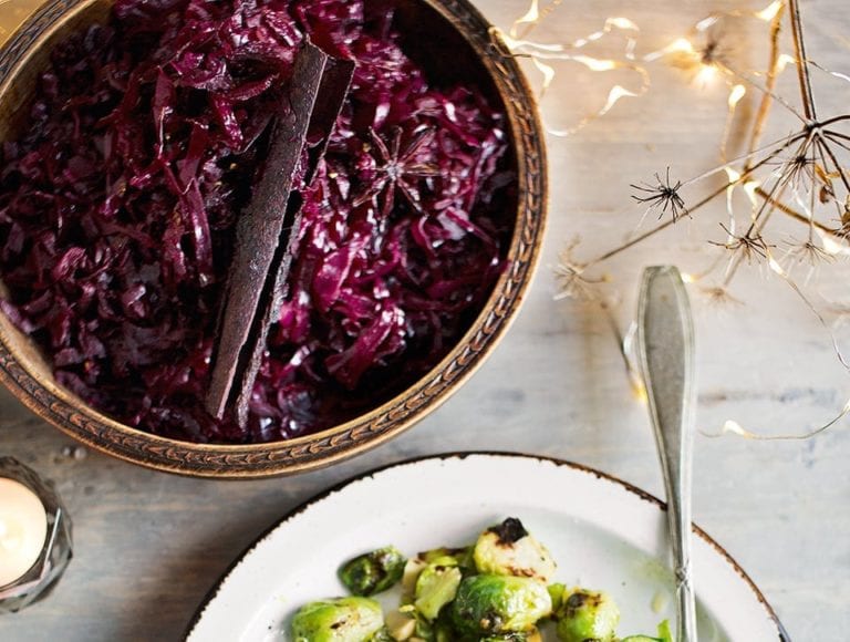 Freezable Riesling-braised red cabbage