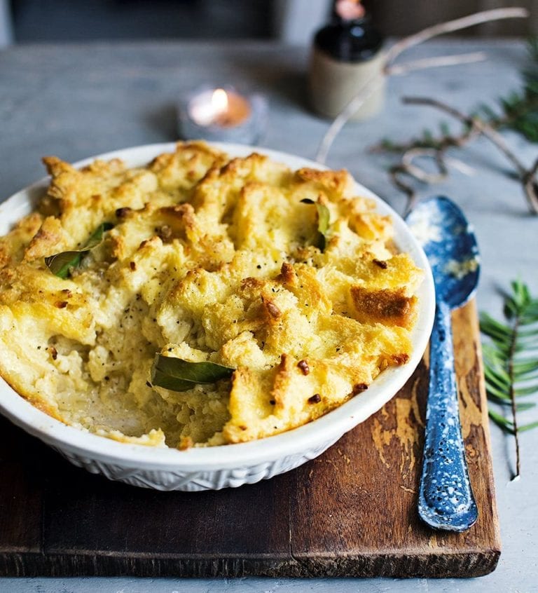 Spiced bread gratin