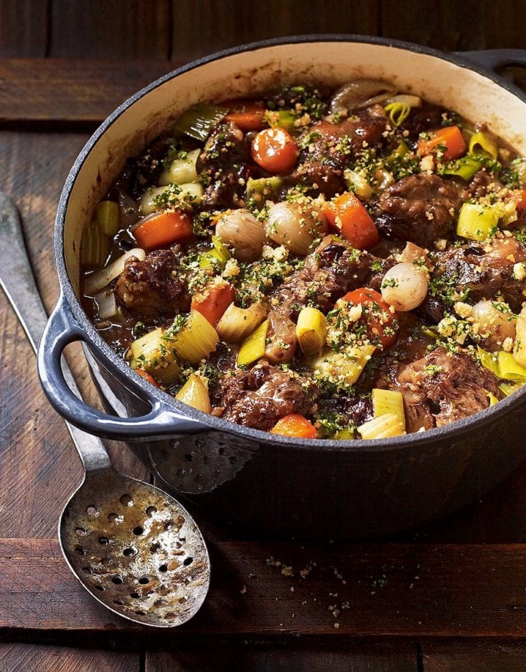 Braised oxtail with red wine and prunes